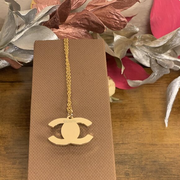 Chanel Turnlock Necklace Bag Charm - Picture 7 of 11